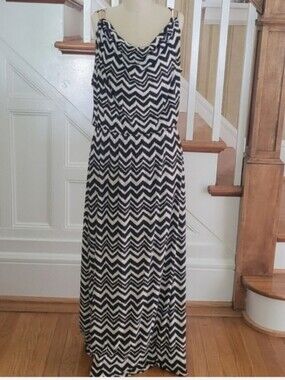 KRISTINE Maxi Dress Black White Size L/XL